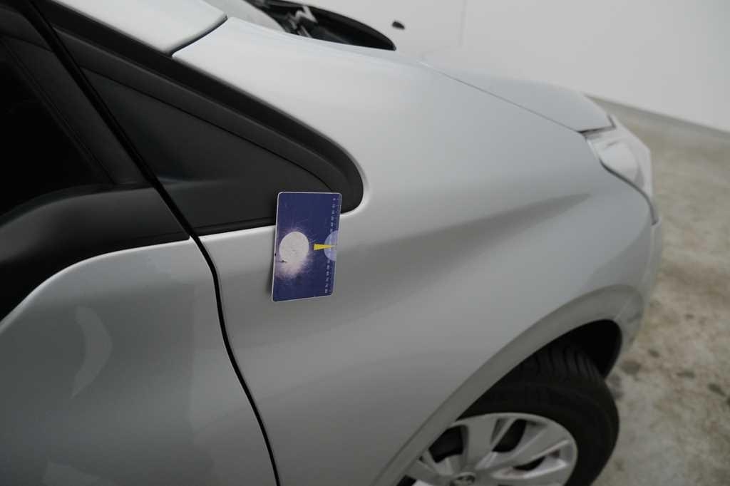 Peugeot 208 2017 фото 9