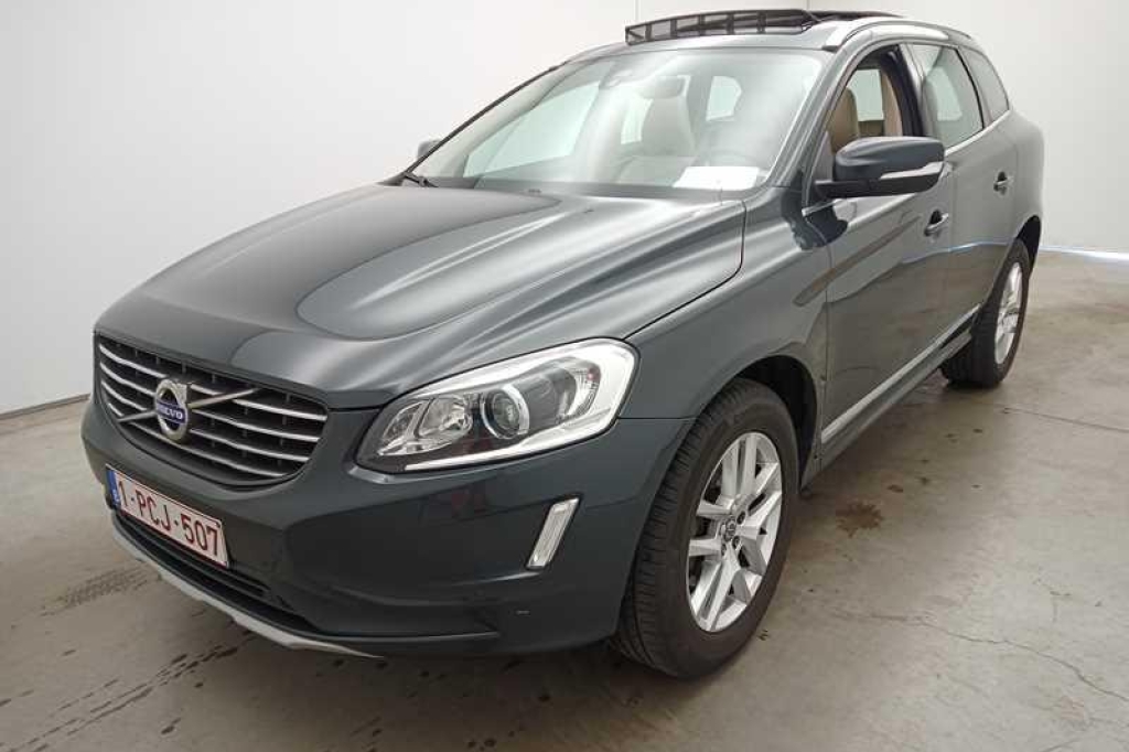 Volvo XC60 2016 фото 6
