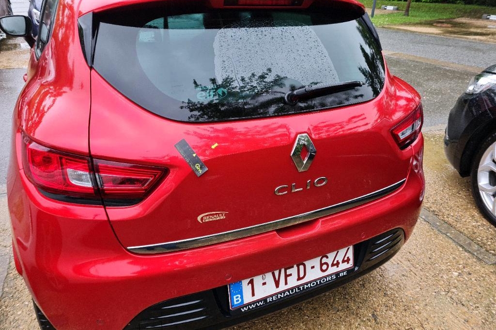 Renault Clio 2018 фото 9