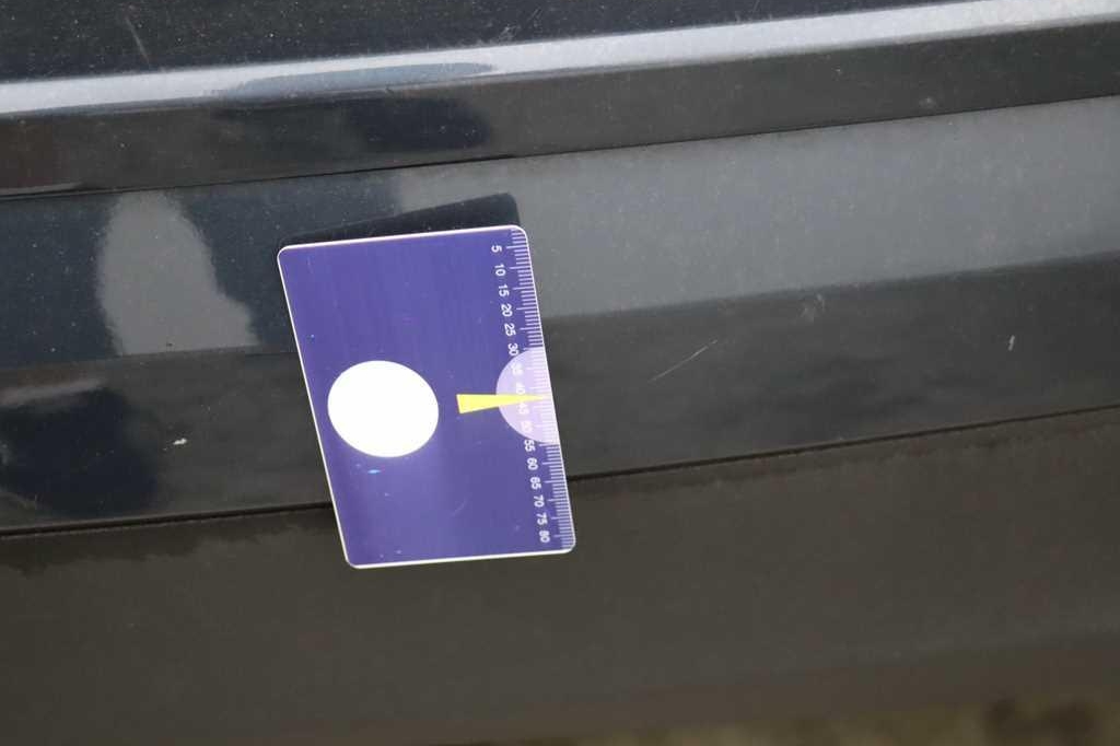 Volvo XC60 2019 фото 9