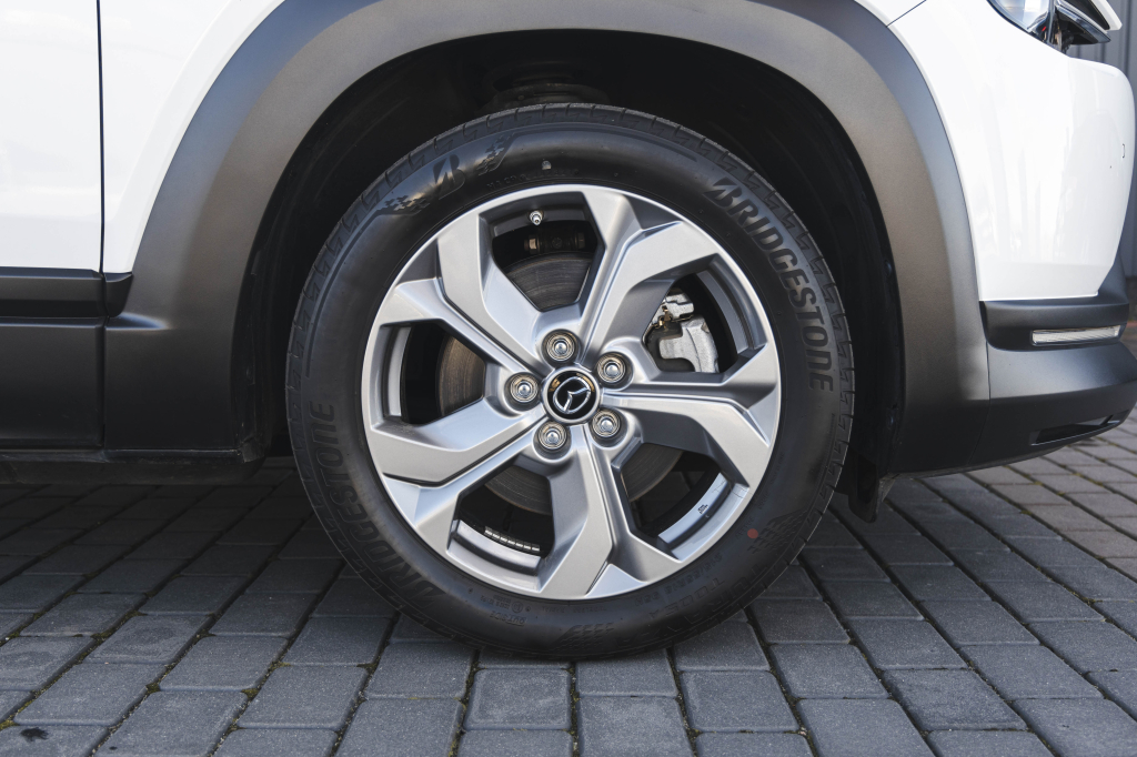 Mazda MX-30 Elecrtic 2021 фото 4