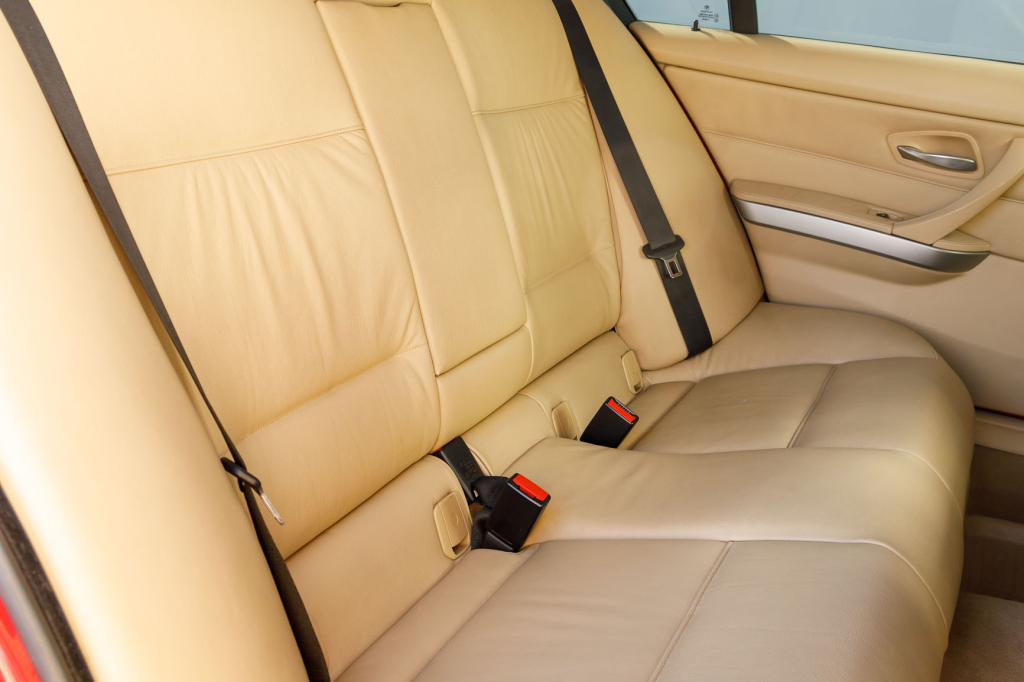 BMW 320 2005 photo 28