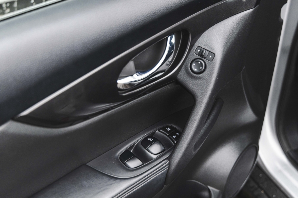 Nissan Rogue S 2018 фото 22