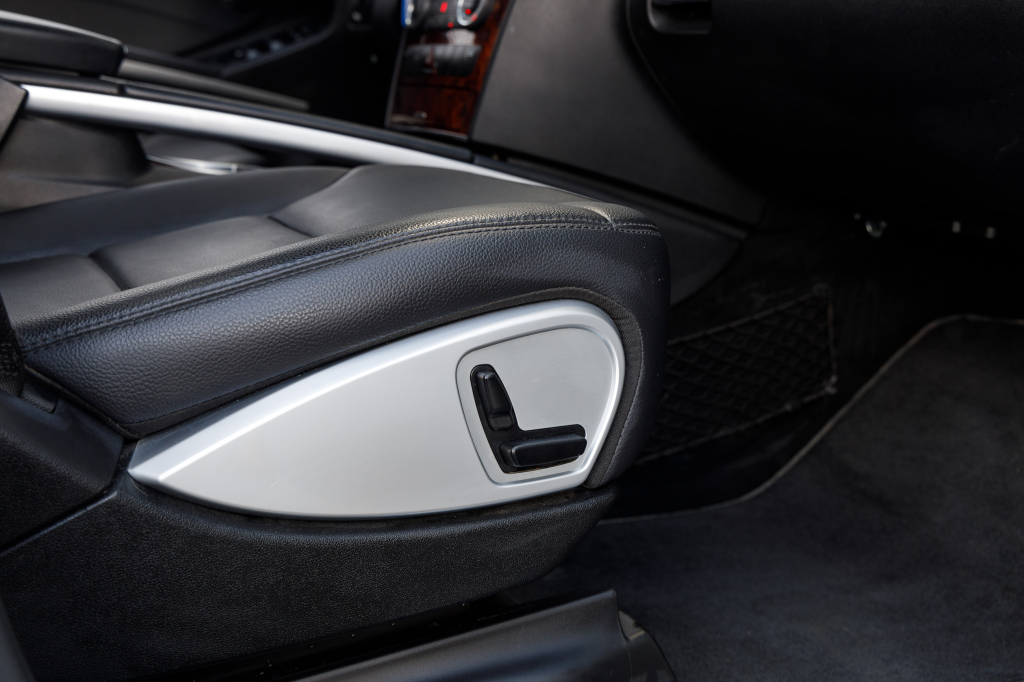 Mercedes-Benz ML 350 2011 photo 27