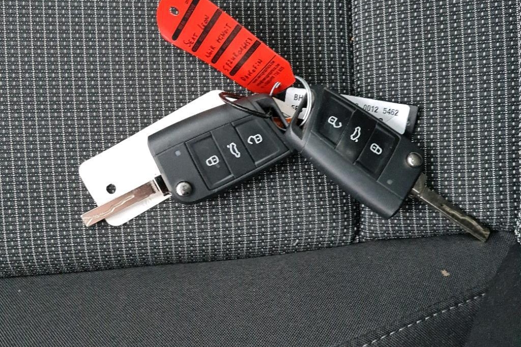 SEAT Leon 2018 фото 54