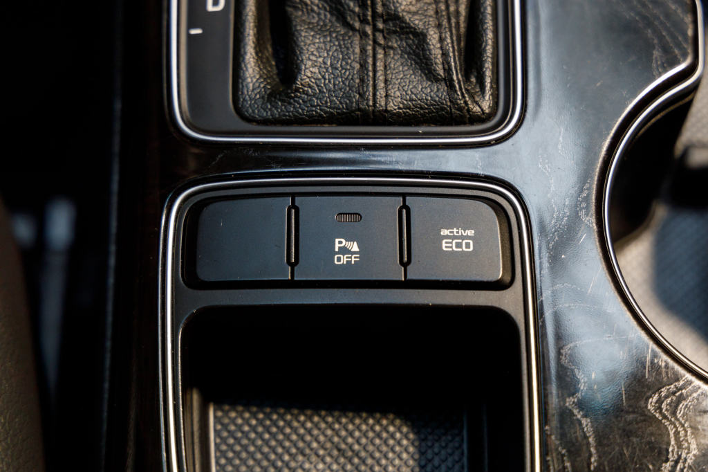 Kia Sorento LX photo 24