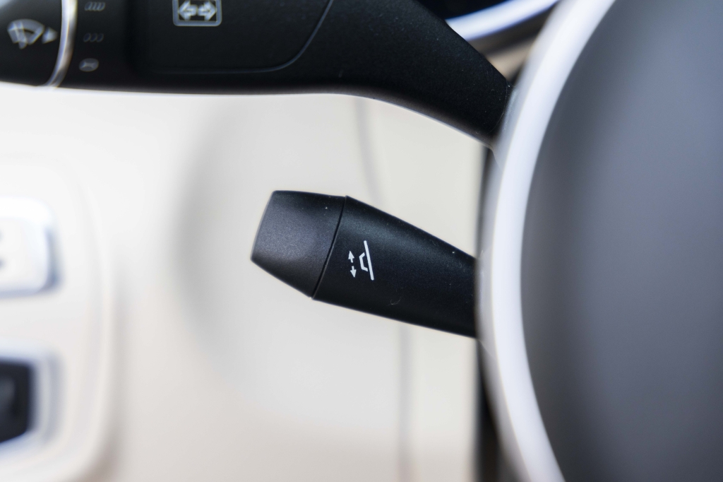 Mercedes-Benz C-Class C300 4Matic 2019 photo 45