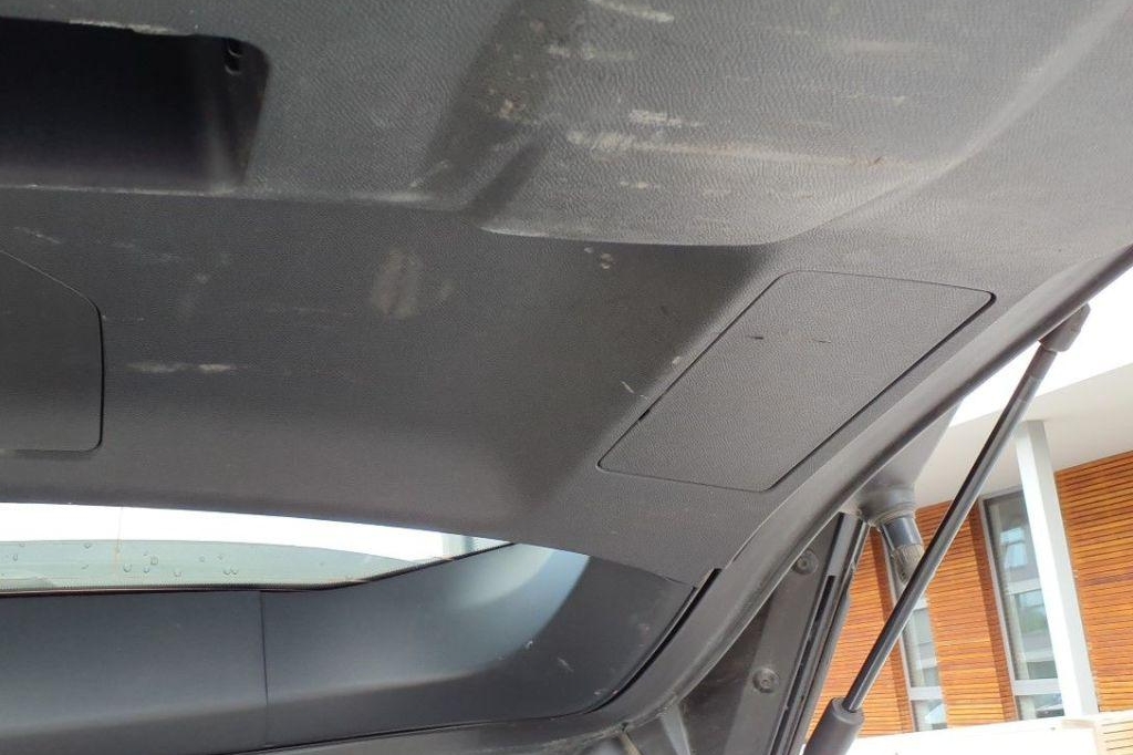 Peugeot 5008 2018 фото 42