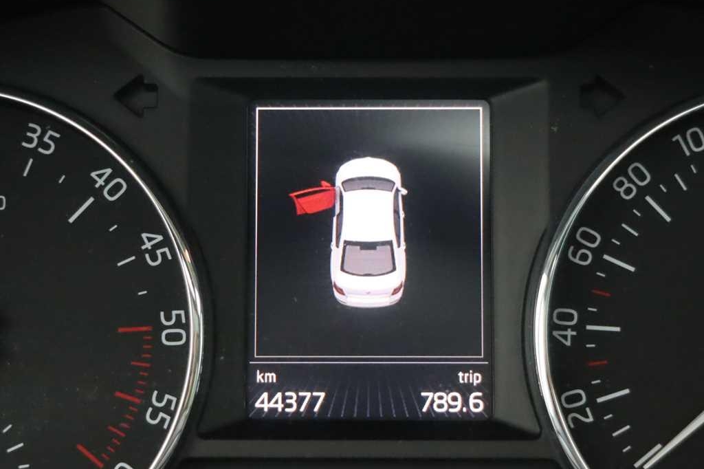 Skoda Octavia 2016 фото 3