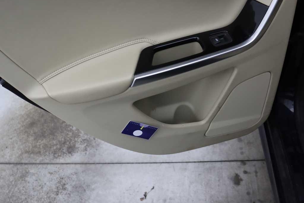 Volvo XC60 2017 photo 10