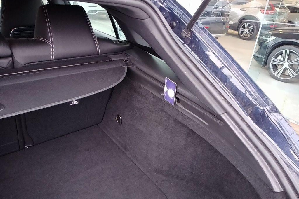 Mercedes-Benz CLA 2017 photo 24