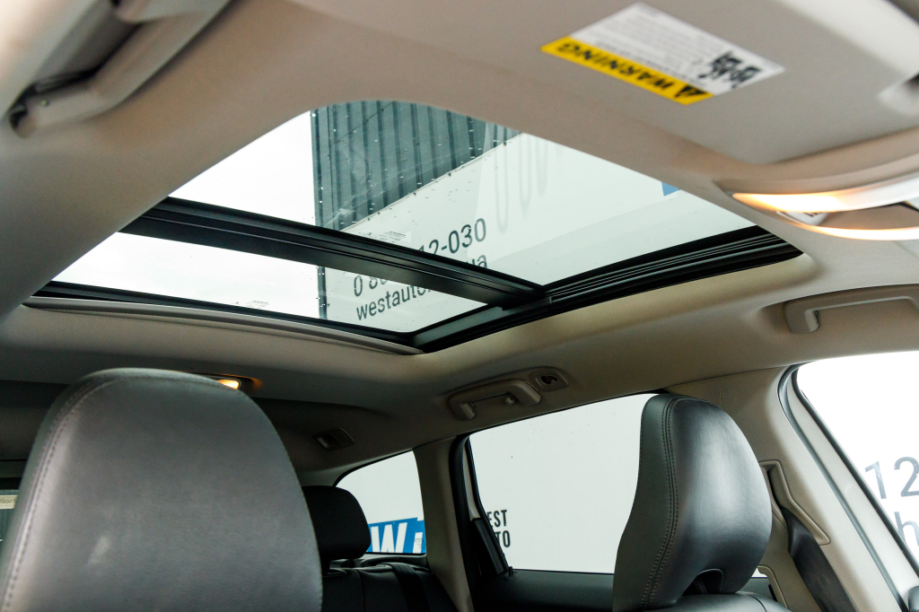 Volvo XC60 2015 фото 16