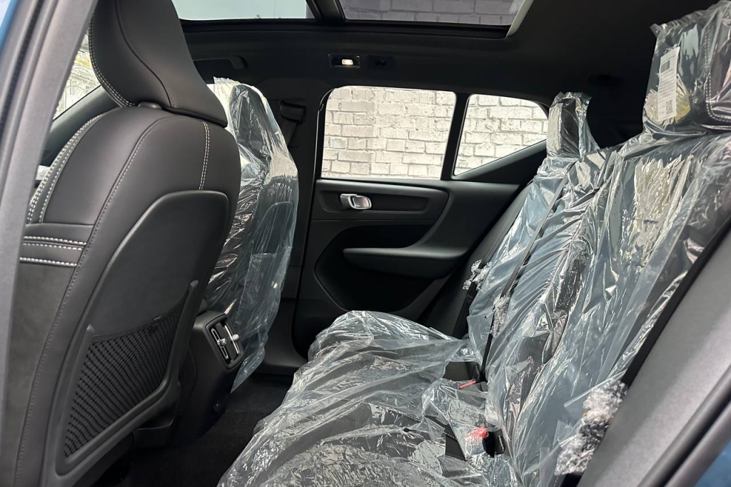 Volvo XC40 Recharge P8 Electric 78 kWh 2023 photo 15