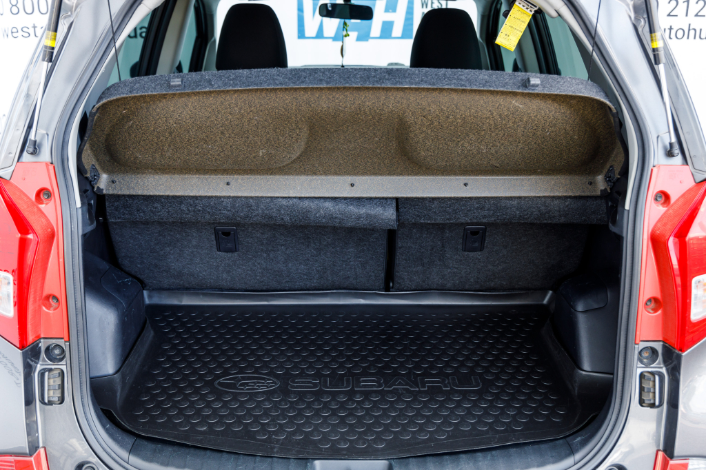 Subaru Trezia 2012 photo 15