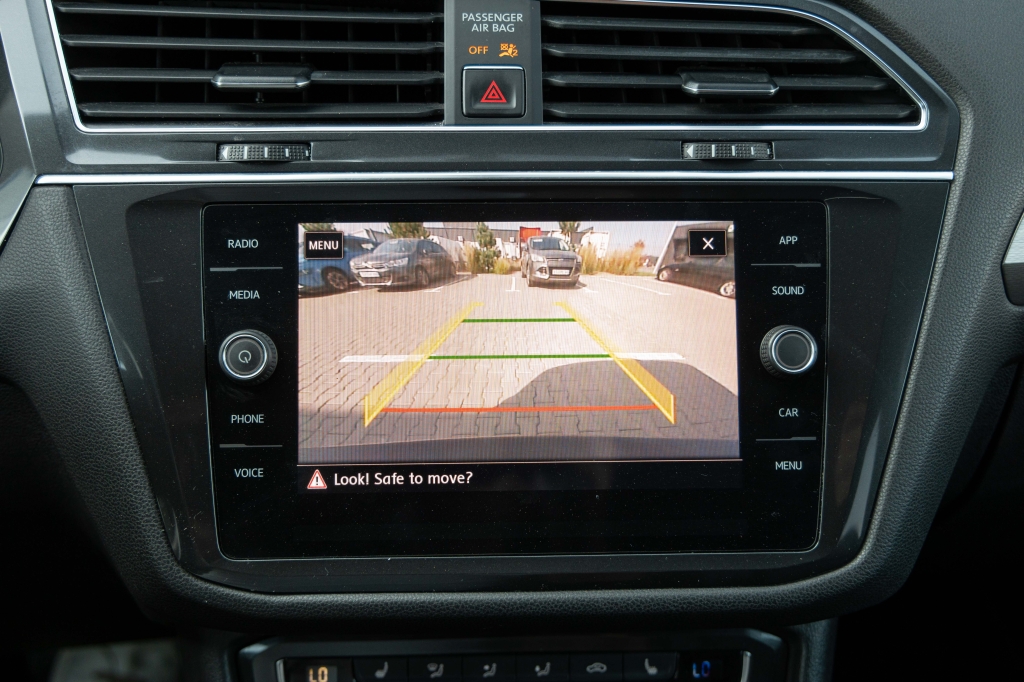 Volkswagen Tiguan SE 2017 фото Volkswagen Tiguan SE 2017 фото 17