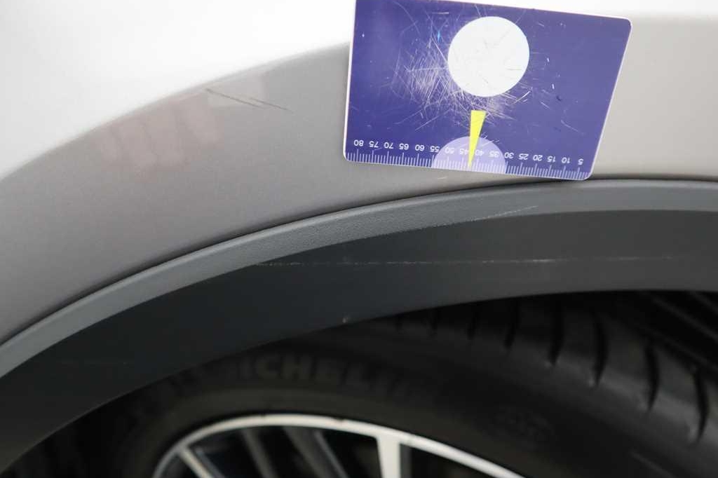 Toyota C-HR 2017 photo 18