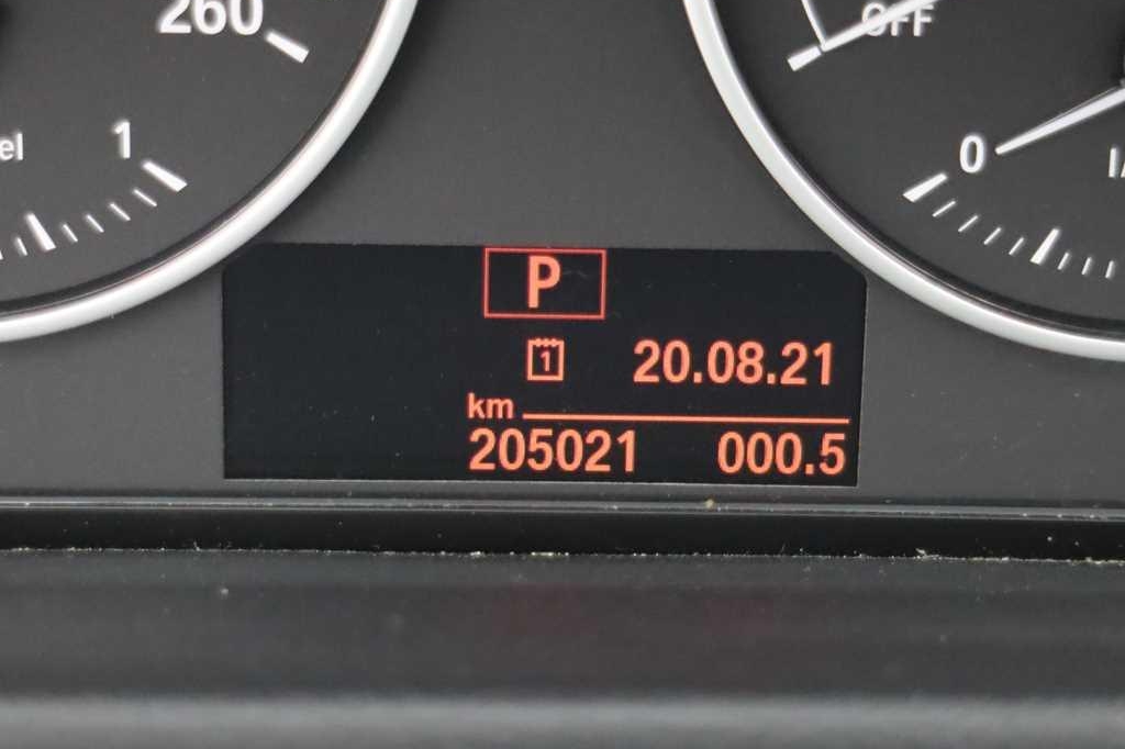 BMW X1 2016 фото 2