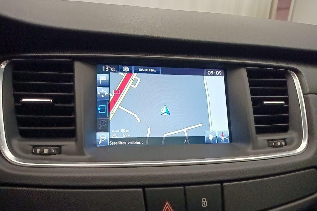 Peugeot 508 SW 2017 photo 3