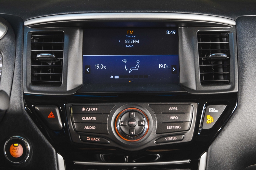 Nissan Pathfinder SV 2019 фото 25