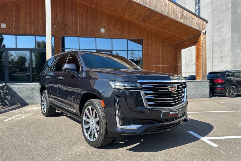 Cadillac Escalade Platinum 4WD 2022 фото Cadillac Escalade Platinum 4WD 2022 фото 3