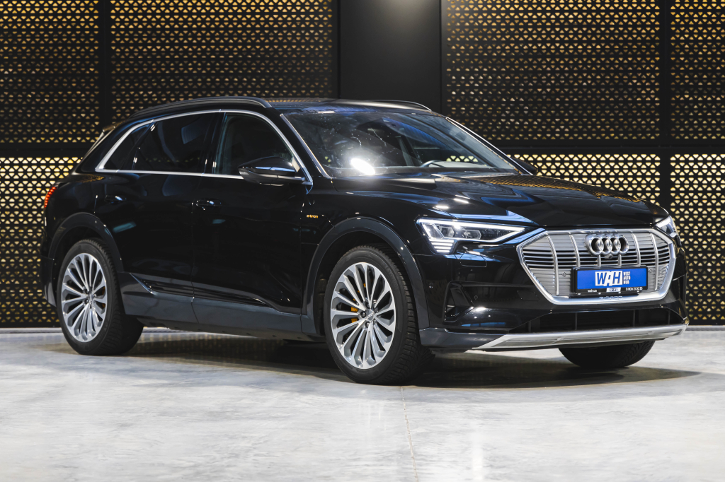 Audi e-tron 2020 photo 4
