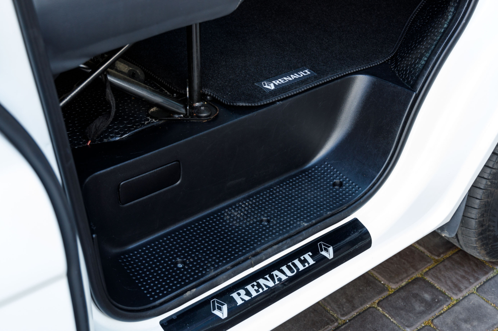 Renault Trafic пасс. 2012 photo 10