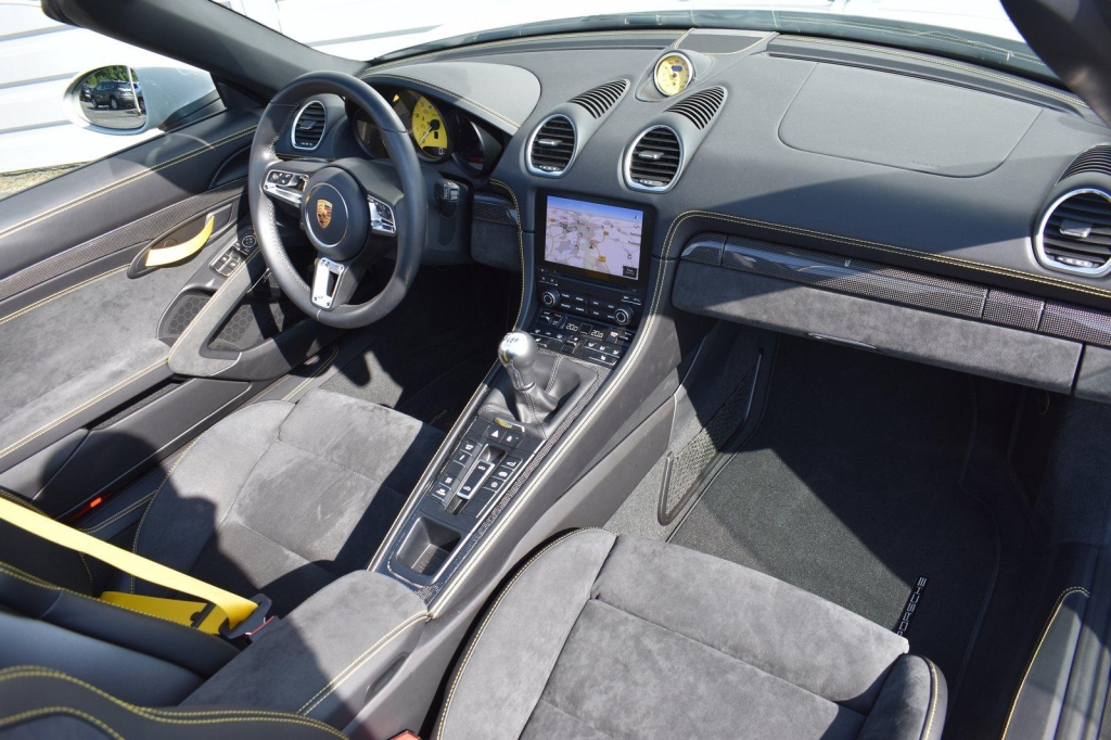 Porsche 982 2021 фото 1