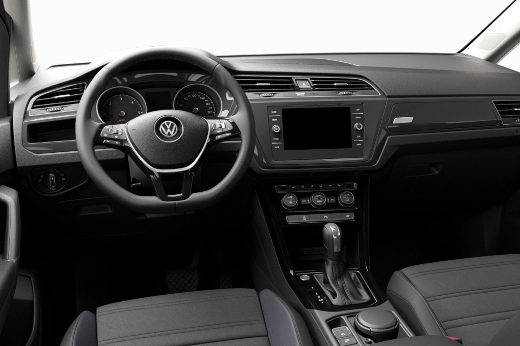 Volkswagen Touran 2020 фото 1