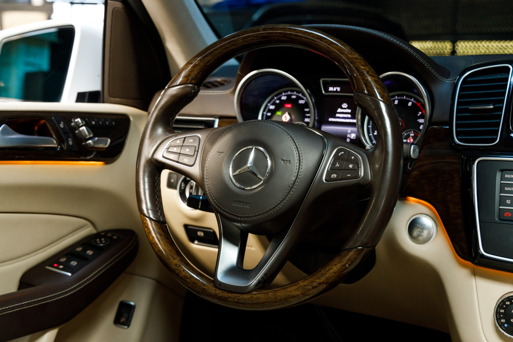 Mercedes-Benz GLS 450 4matic 2016 photo 8