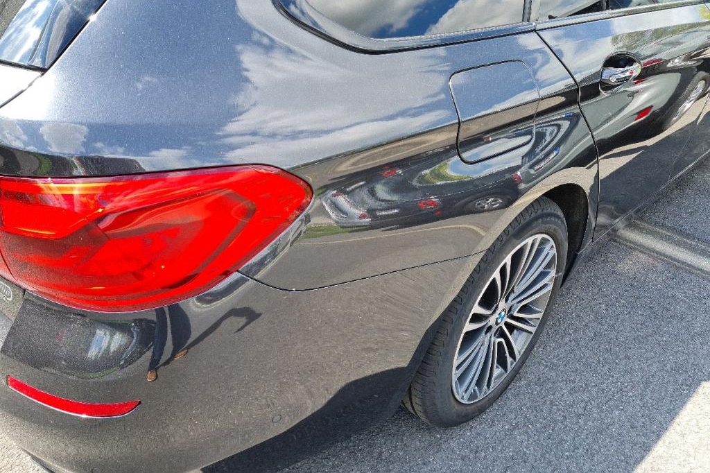 BMW 5er Touring 2017 photo 15