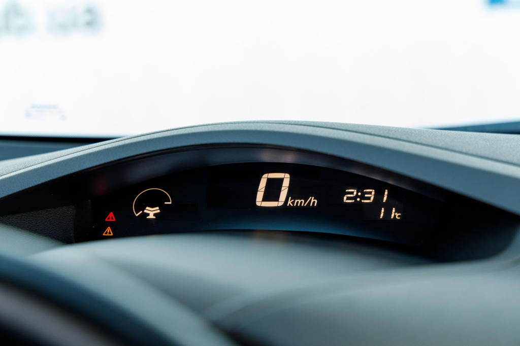 Nissan Leaf S 2013 фото 23