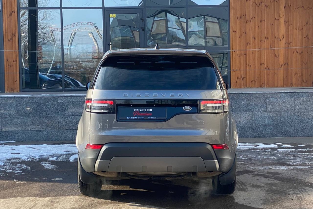 Land Rover Discovery 2017 фото 4