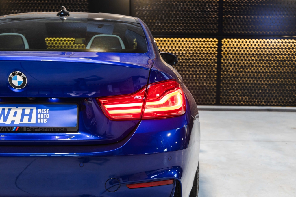 BMW M4 2018 photo 11