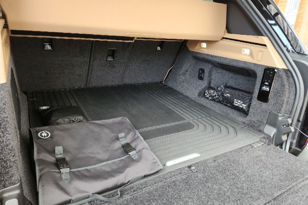 Land Rover Range Rover HSE P440e 2022 photo 20