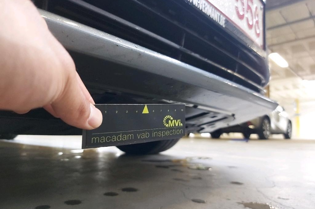 Volvo V40 2016 фото 30