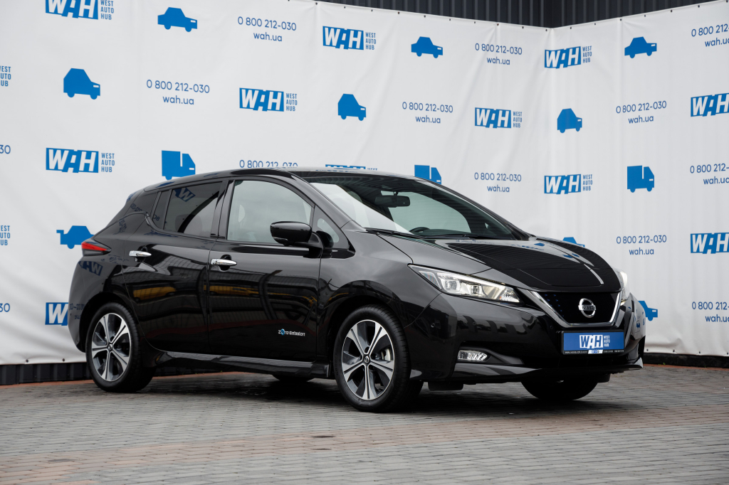 Nissan Leaf TEKNA 40 kWh photo 3