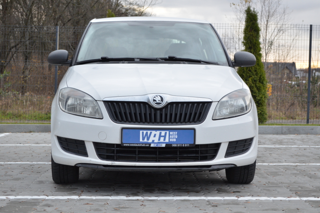 Skoda Fabia photo 1