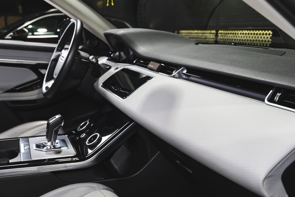 Land Rover Range Rover Evoque 2020 photo 32