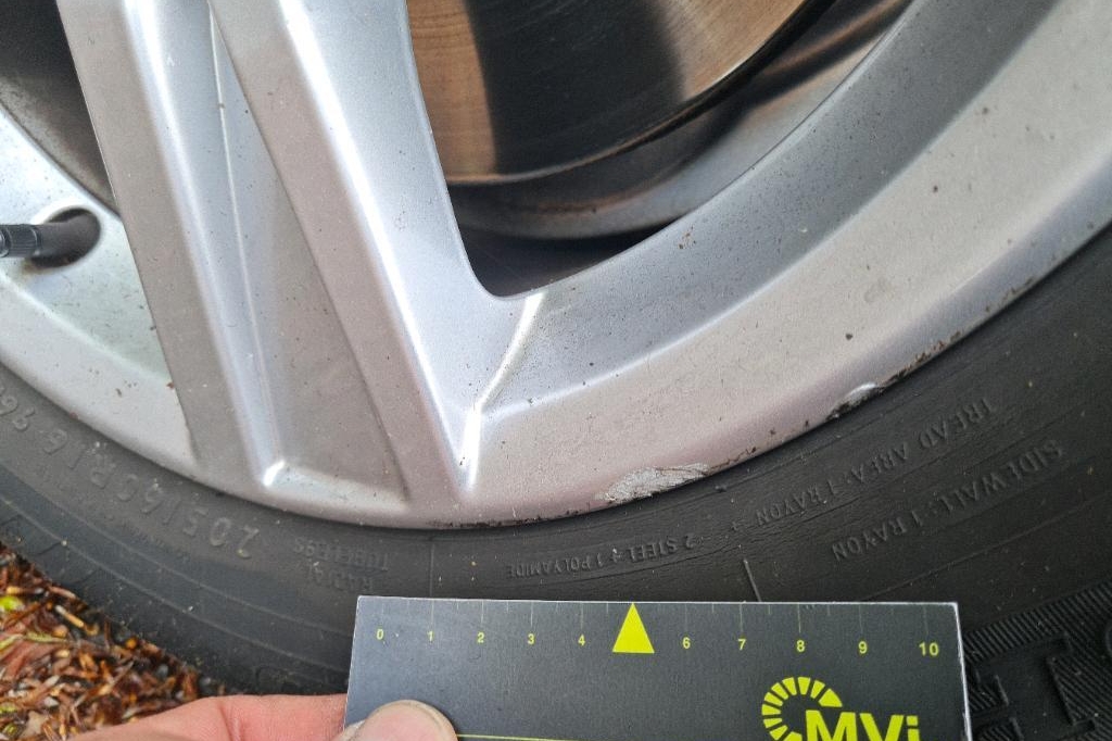 Audi A4 Avant 2017 фото 18