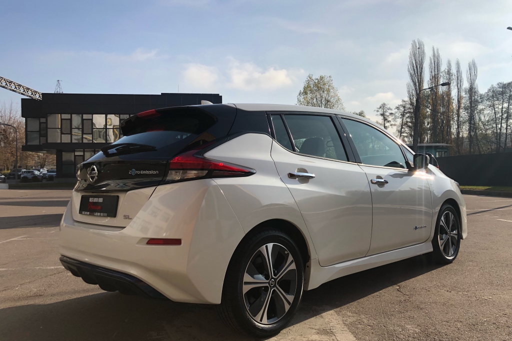 Nissan Leaf SL 40kWh 2019 photo 3