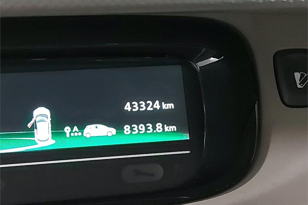 Renault Zoe 2016 фото 4