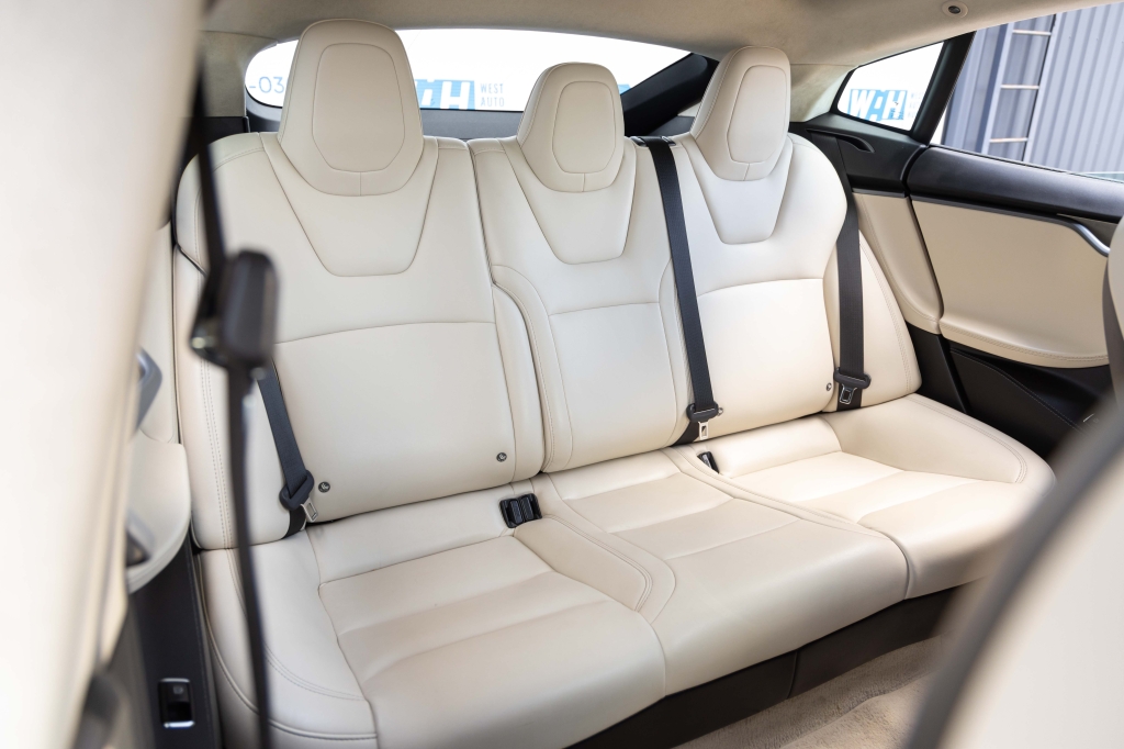 Tesla Model S 75D 2018 photo 30