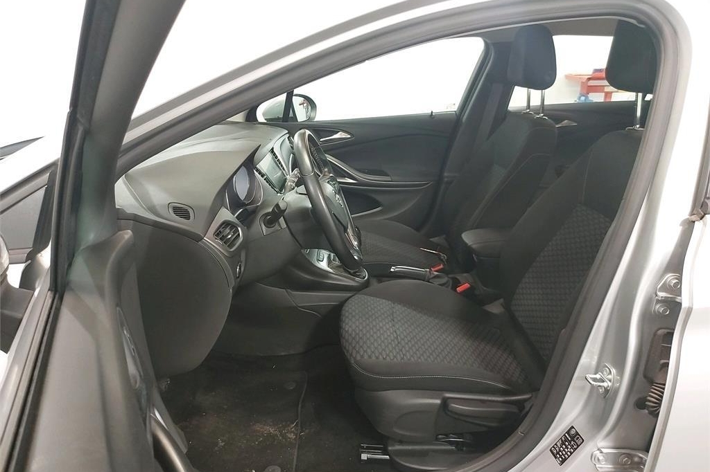 Opel Astra Sports Tourer 2016 photo 1