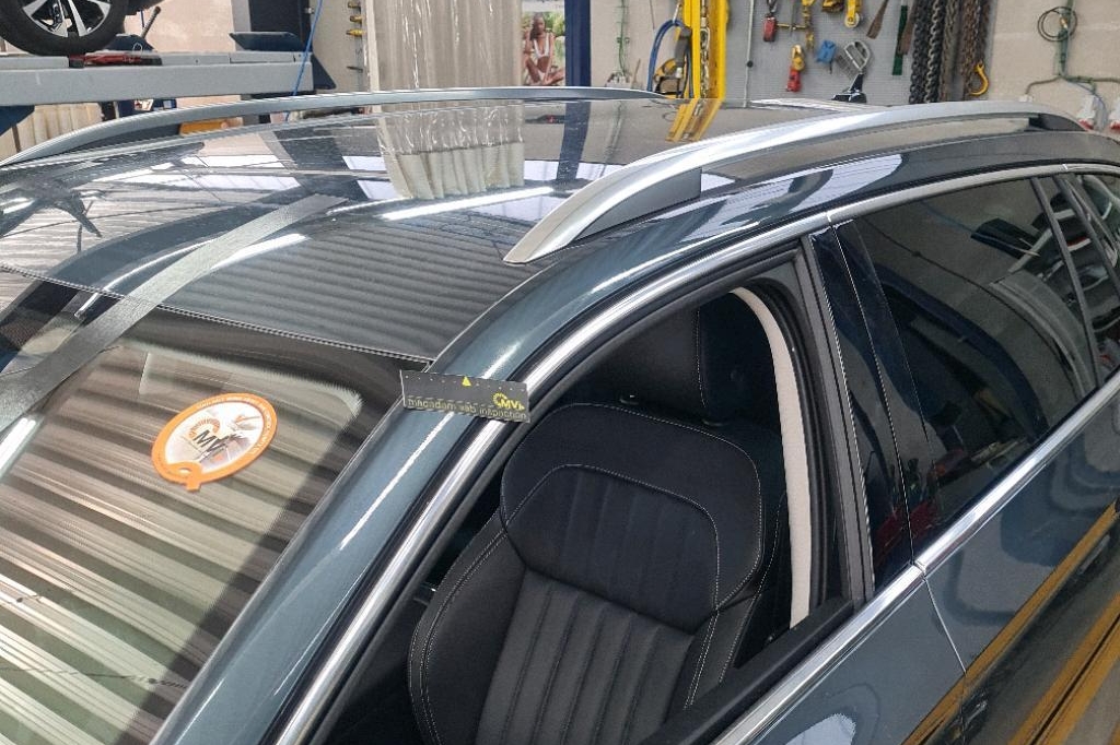 Skoda Superb Combi 2020 фото 8