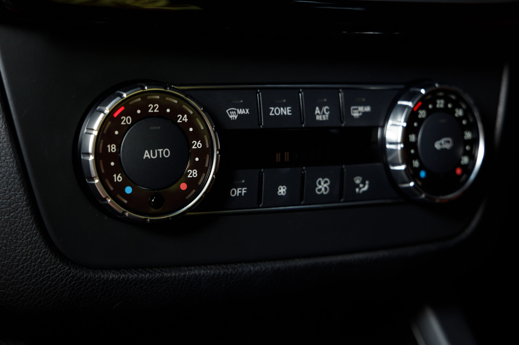 Mercedes-Benz GLE 250 ML250 CDI BlueTEC 2017 photo 36