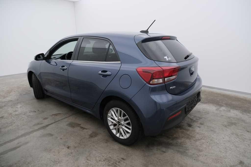 Kia Rio 2018 photo 1