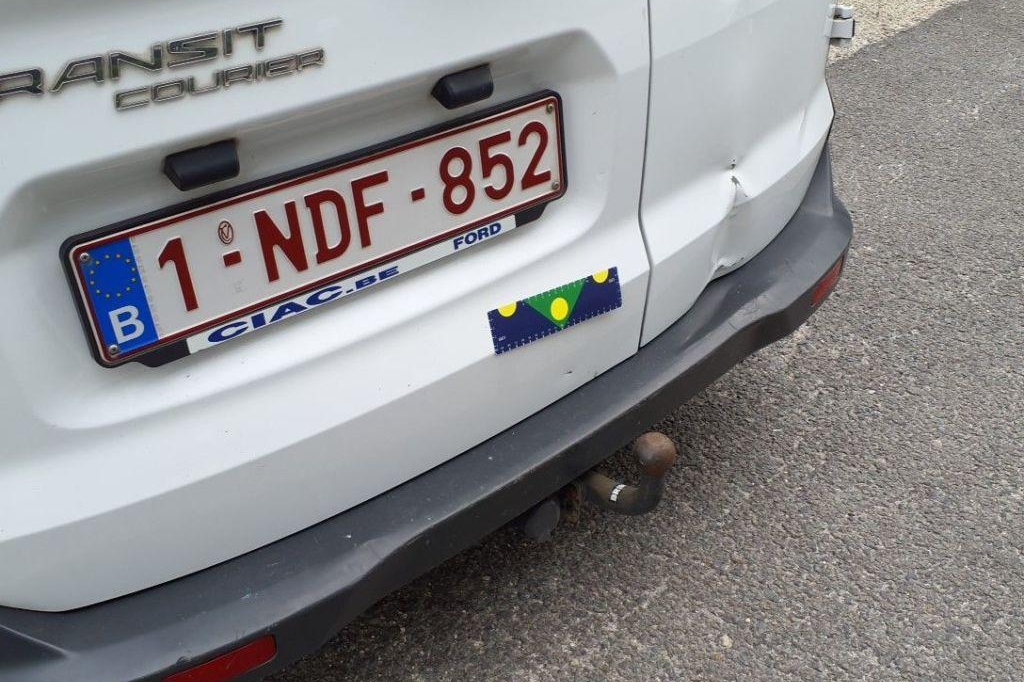 Ford Transit Courier 2016 фото 32