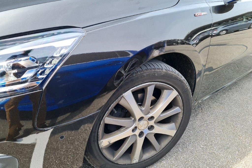 Peugeot 508 SW 2016 фото 23