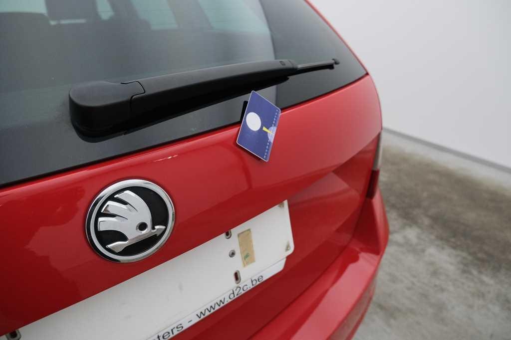 Skoda Octavia Combi 2017 photo 14