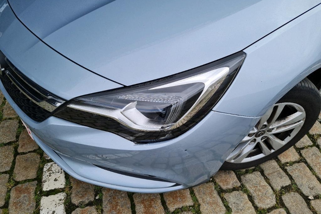 Opel Astra Sports Tourer 2016 photo 9